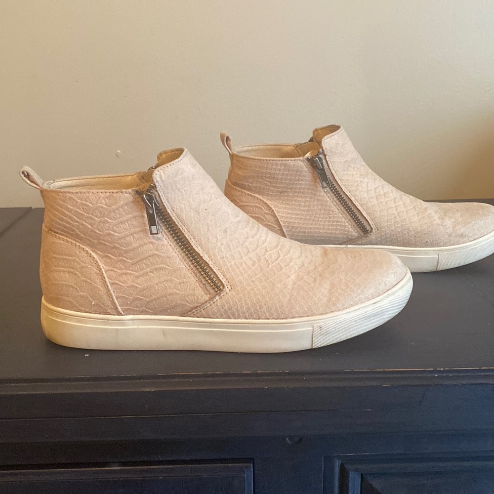 Coconuts by Matisse Sneaker Tan Snake Women's Size 9 1/2
